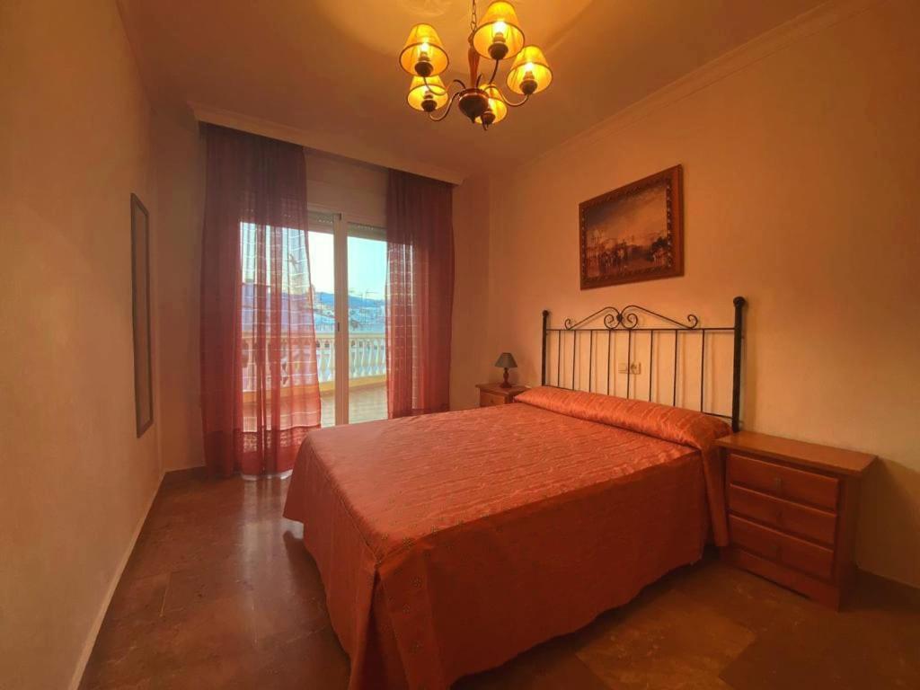 Apartamento Coliseo Альмуньекар Экстерьер фото